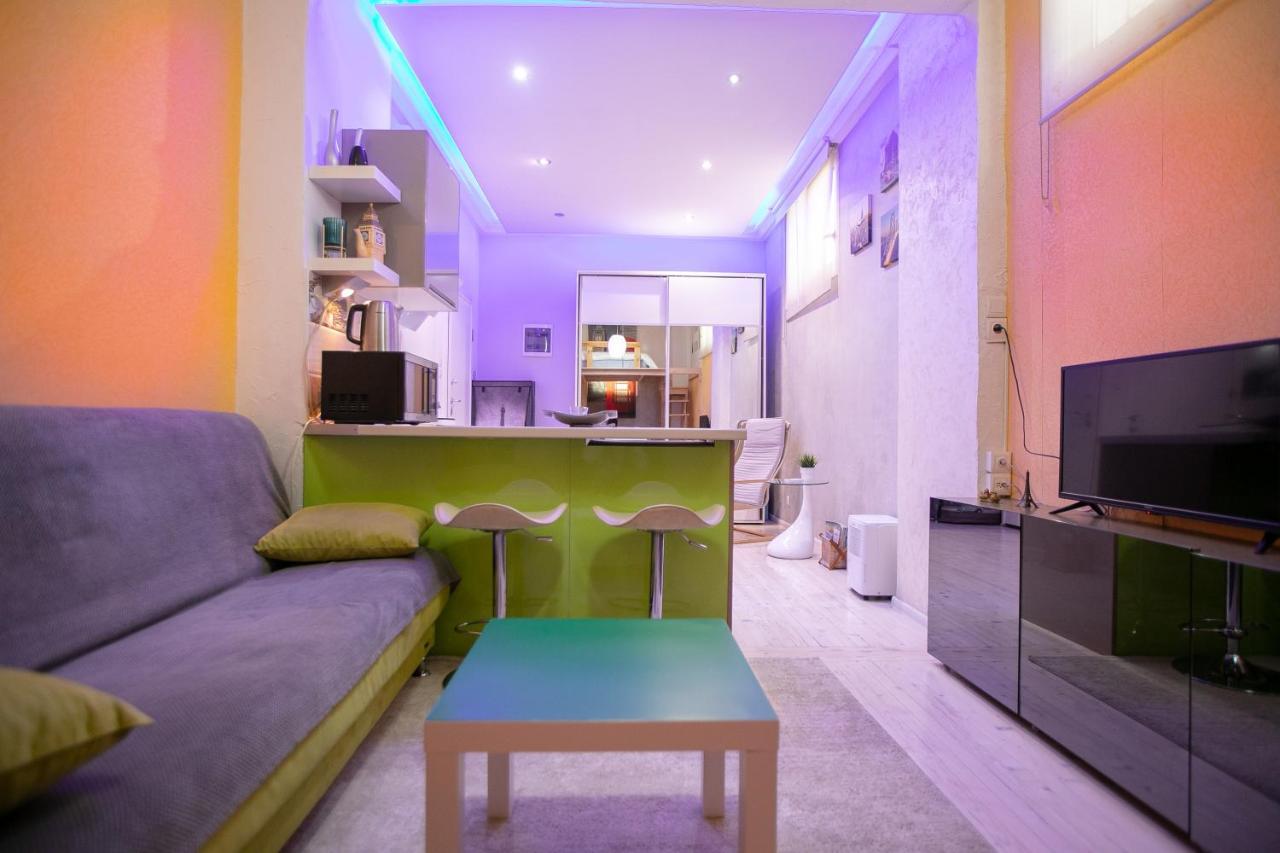 Apartament Orange And Blue Studio Downtown 5 Min From White Tower Saloniki Zewnętrze zdjęcie