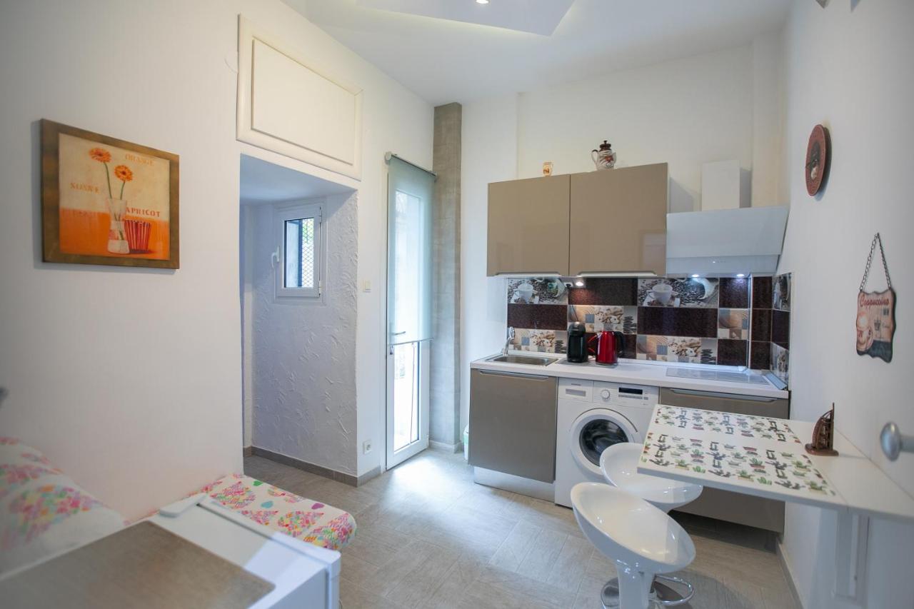 Apartament Orange And Blue Studio Downtown 5 Min From White Tower Saloniki Zewnętrze zdjęcie